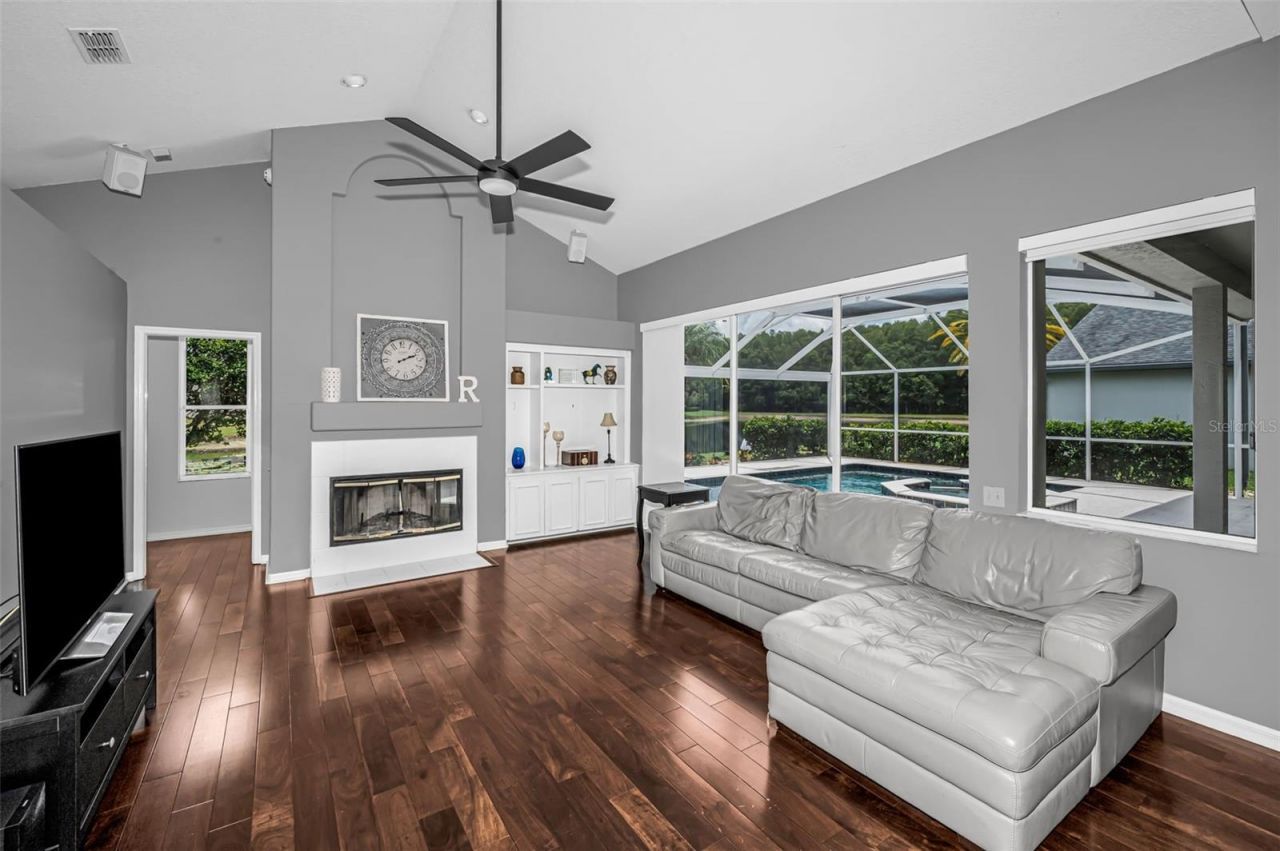 4084 Ligustrum Drive , Palm Harbor, FL 34685 Photo