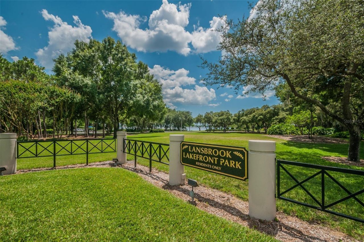 4084 Ligustrum Drive , Palm Harbor, FL 34685 Photo