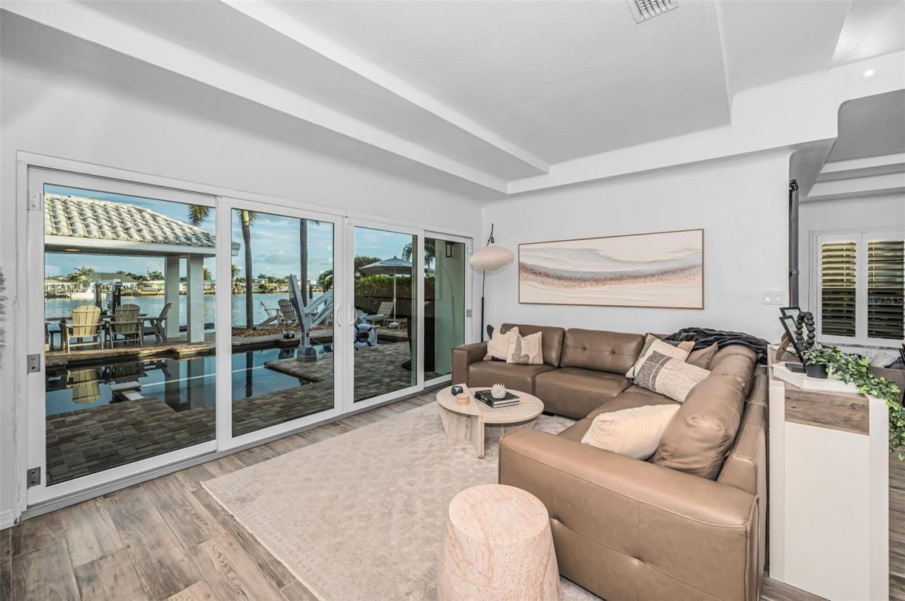 16353 Redington Drive, Redington Beach, FL 33708 Photo