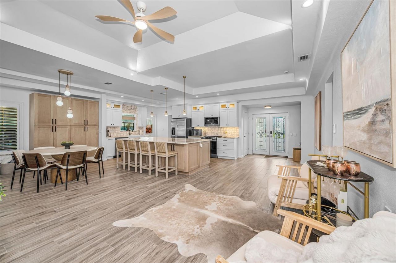 16353 Redington Drive, Redington Beach, FL 33708 Photo