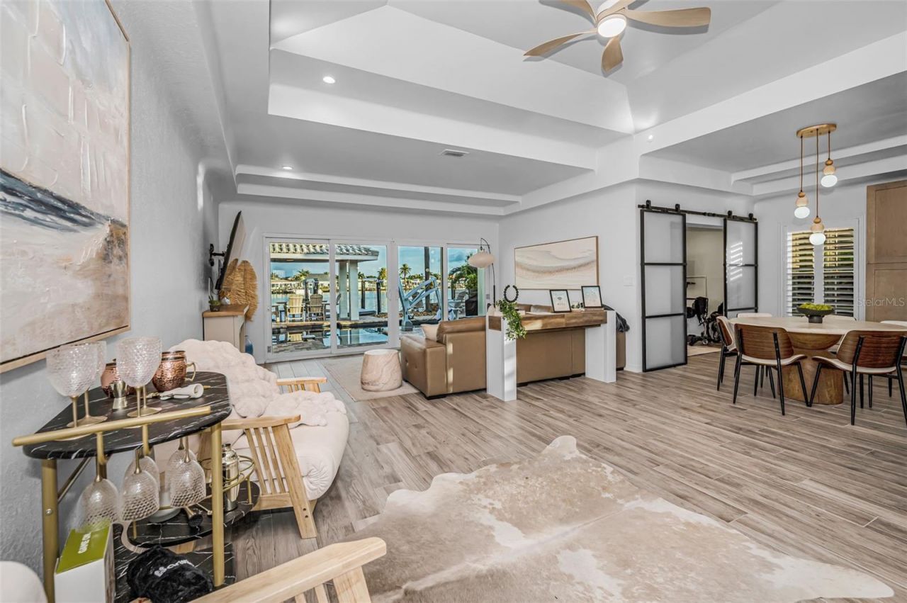 16353 Redington Drive, Redington Beach, FL 33708 Photo