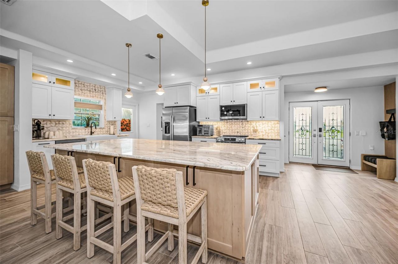 16353 Redington Drive, Redington Beach, FL 33708 Photo