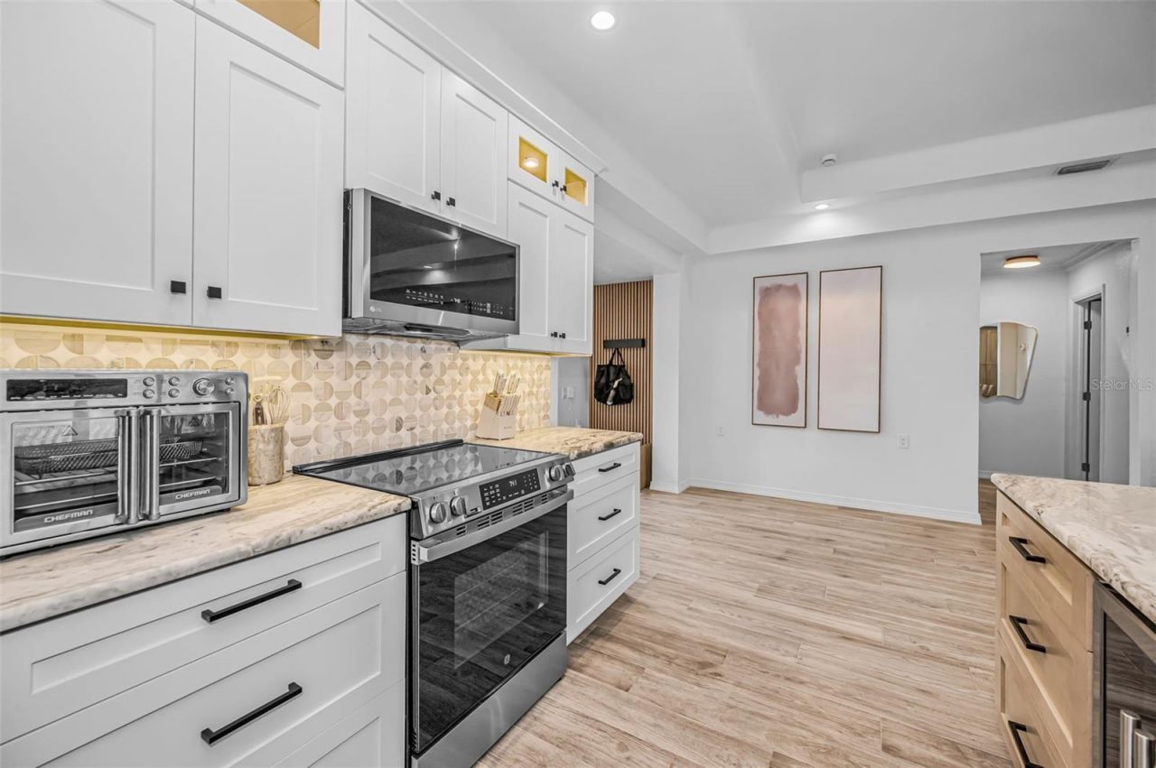 16353 Redington Drive, Redington Beach, FL 33708 Photo