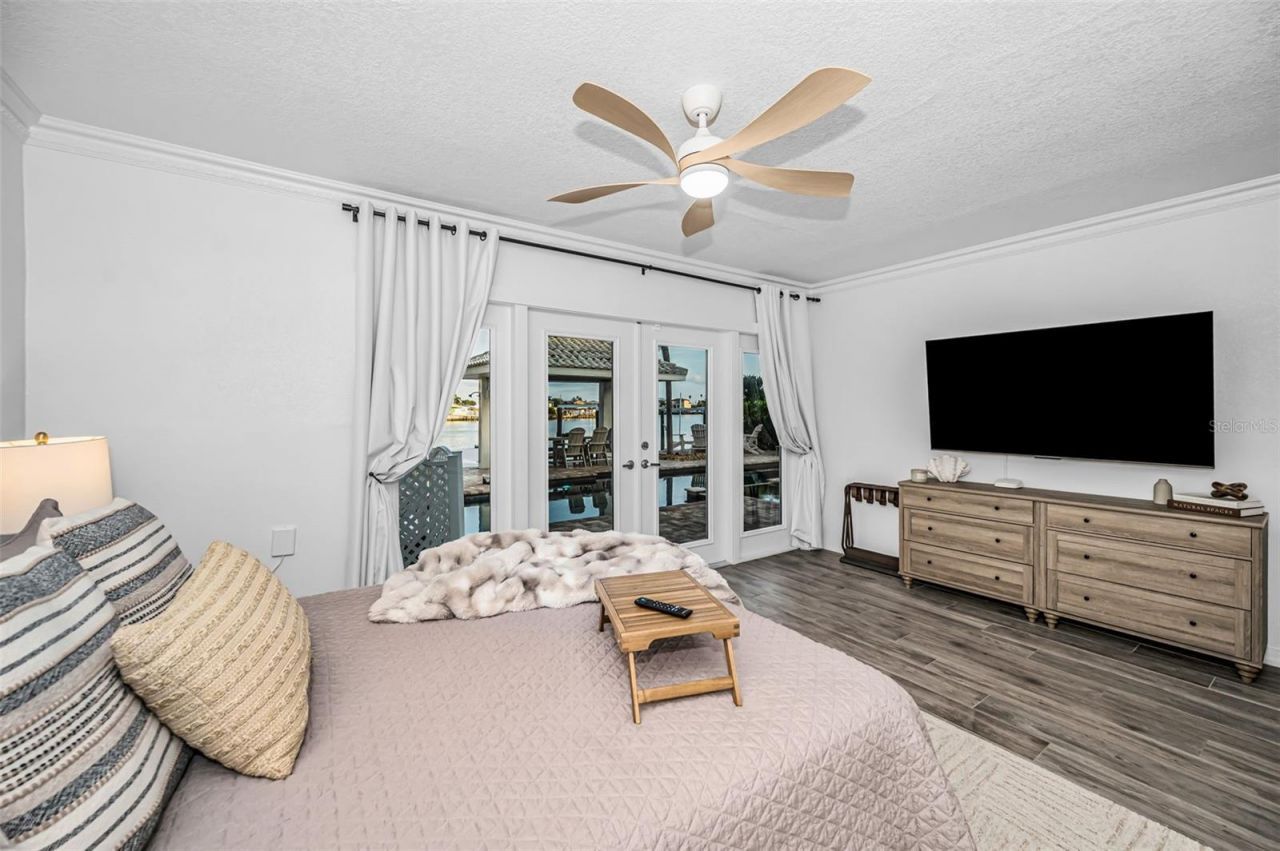 16353 Redington Drive, Redington Beach, FL 33708 Photo