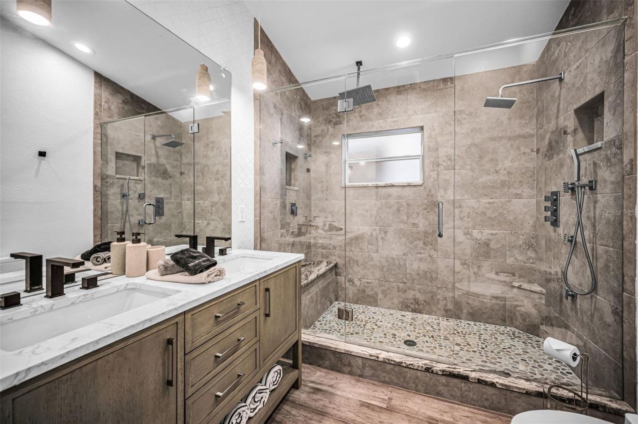 16353 Redington Drive, Redington Beach, FL 33708 Photo