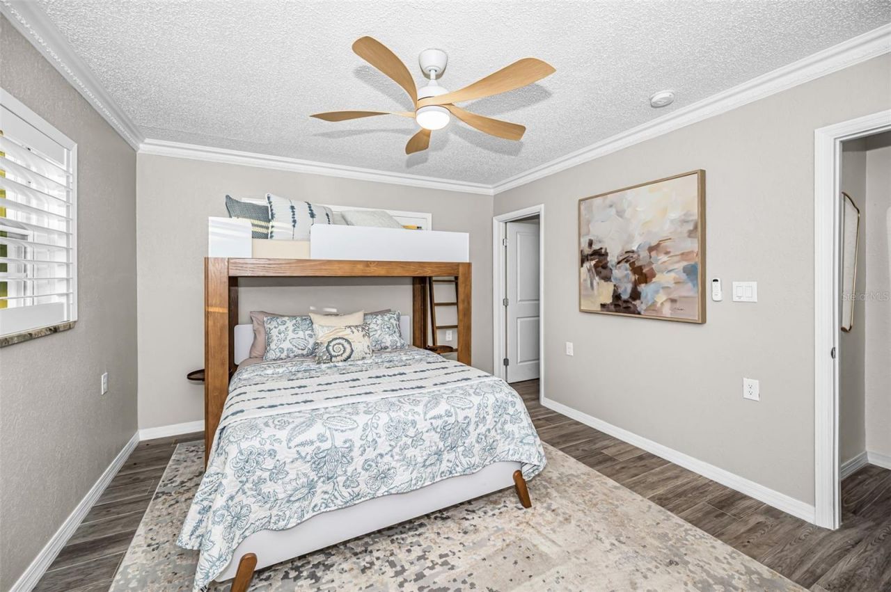 16353 Redington Drive, Redington Beach, FL 33708 Photo