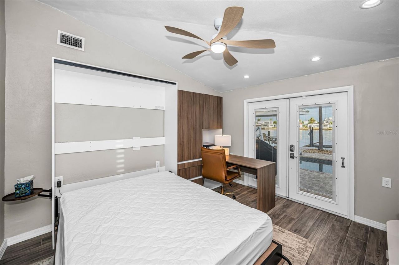 16353 Redington Drive, Redington Beach, FL 33708 Photo
