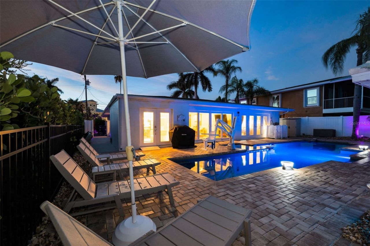16353 Redington Drive, Redington Beach, FL 33708 Photo