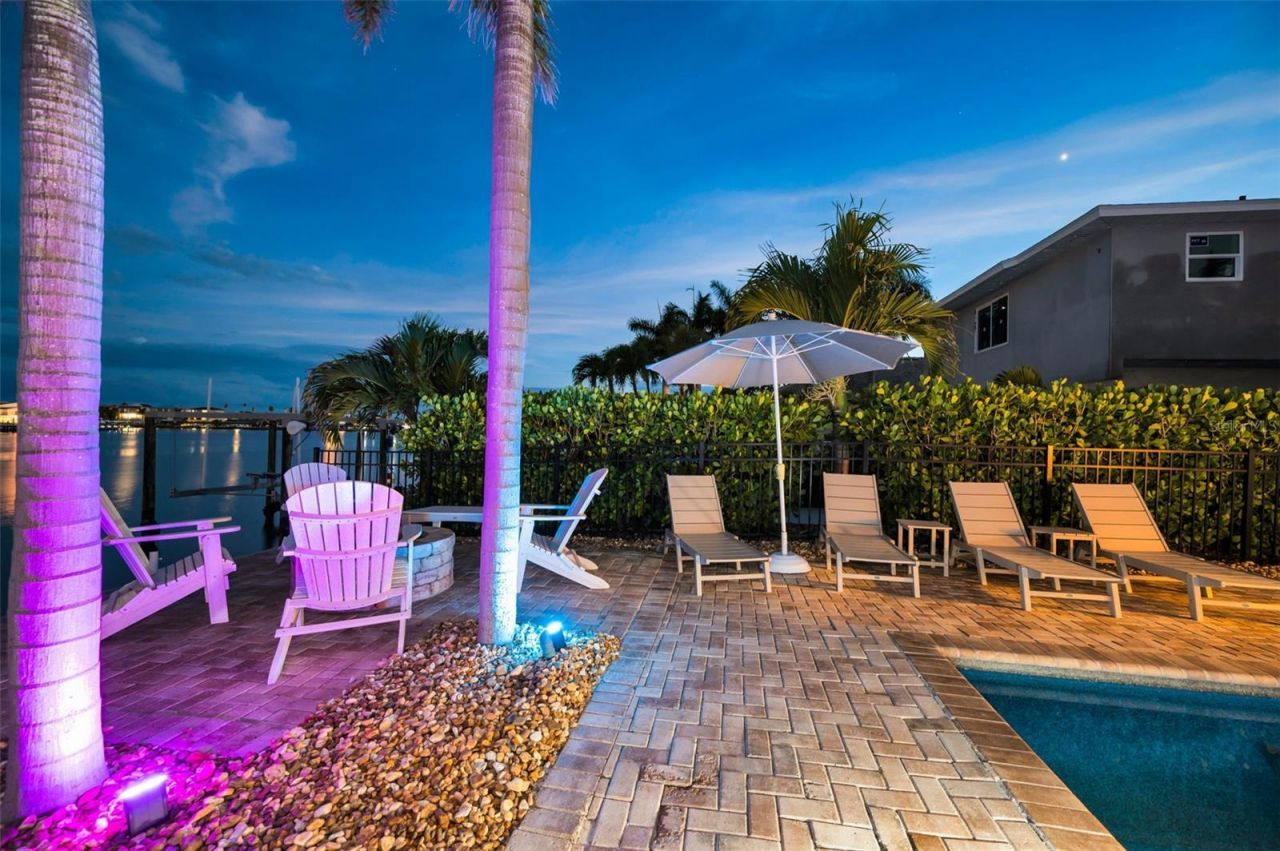 16353 Redington Drive, Redington Beach, FL 33708 Photo