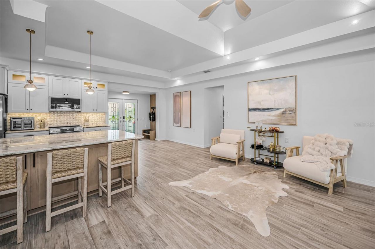 16353 Redington Drive, Redington Beach, FL 33708 Photo