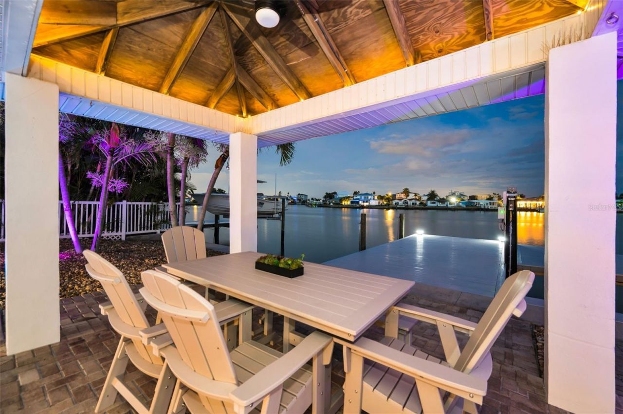 16353 Redington Drive, Redington Beach, FL 33708 Photo
