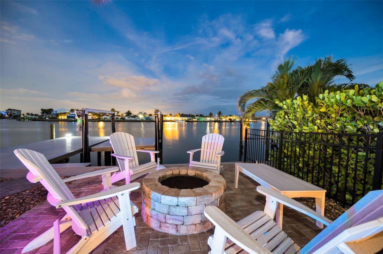 16353 Redington Drive, Redington Beach, FL 33708 Photo