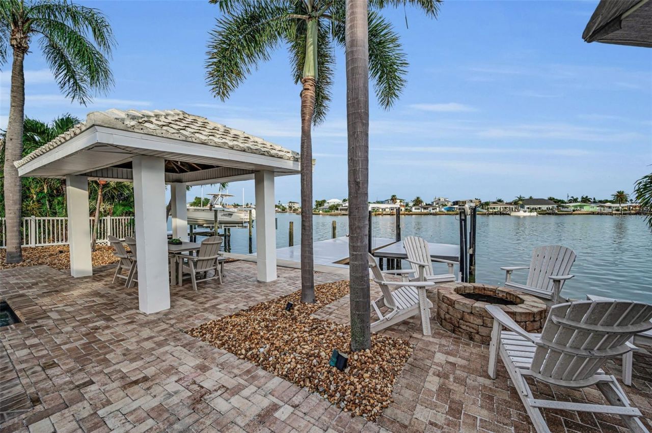 16353 Redington Drive, Redington Beach, FL 33708 Photo