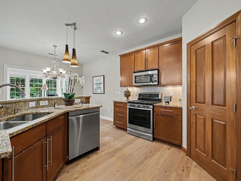 9358 Pratolino Villa Drive, Unit 9358, Dublin, OH 43016 Photo 32