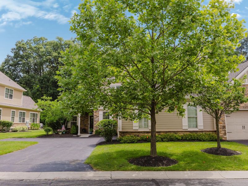 9358 Pratolino Villa Drive, Unit 9358, Dublin, OH 43016 Photo 5