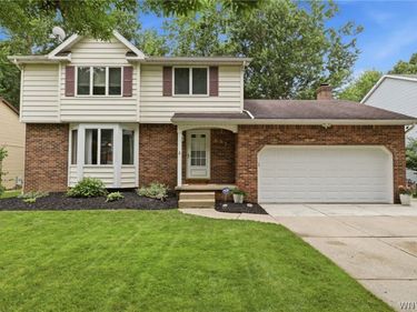 192 Greengage Circle, East Amherst, NY 14051
