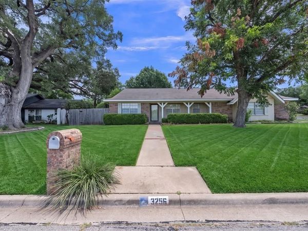 3256 Village Park Drive, Waco, TX 76708