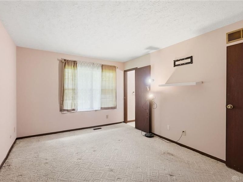 330 E Main Street, South Vienna, OH 45369 Photo 21