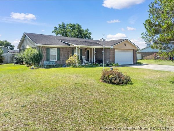 118 Pearce Place, Raeford, NC 28376