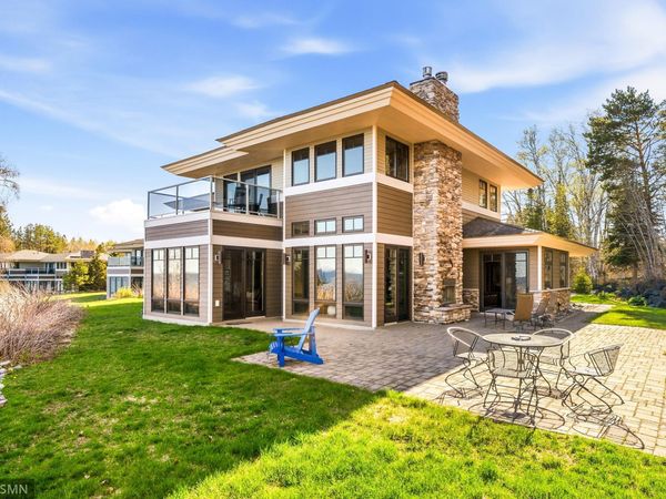 1759 Silver Cliff Lane , Two Harbors, MN 55616