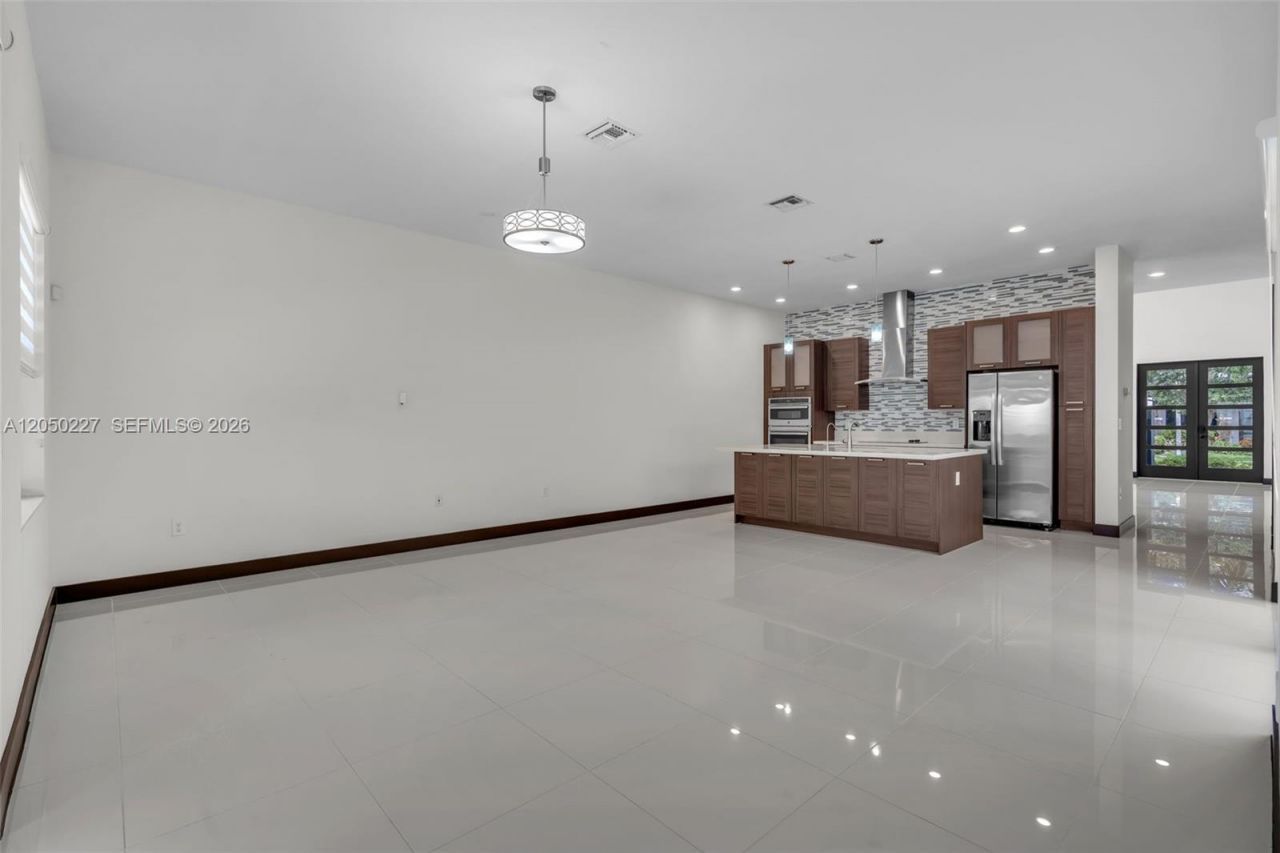 15455 NW 88th Ct , Miami Lakes, FL 33018 Photo
