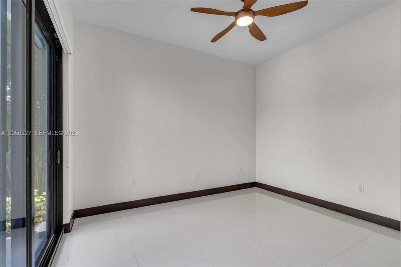 15455 NW 88th Ct , Miami Lakes, FL 33018 Photo