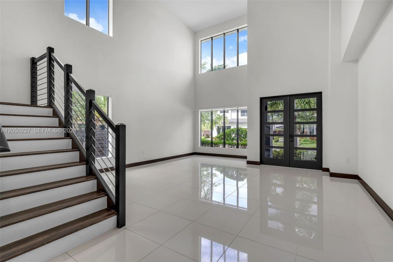 15455 NW 88th Ct , Miami Lakes, FL 33018 Photo
