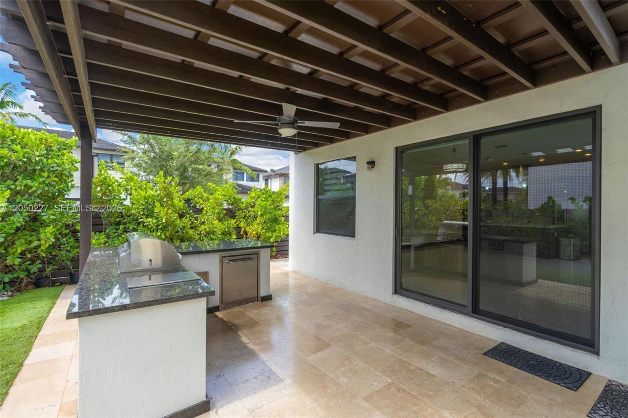 15455 NW 88th Ct , Miami Lakes, FL 33018 Photo