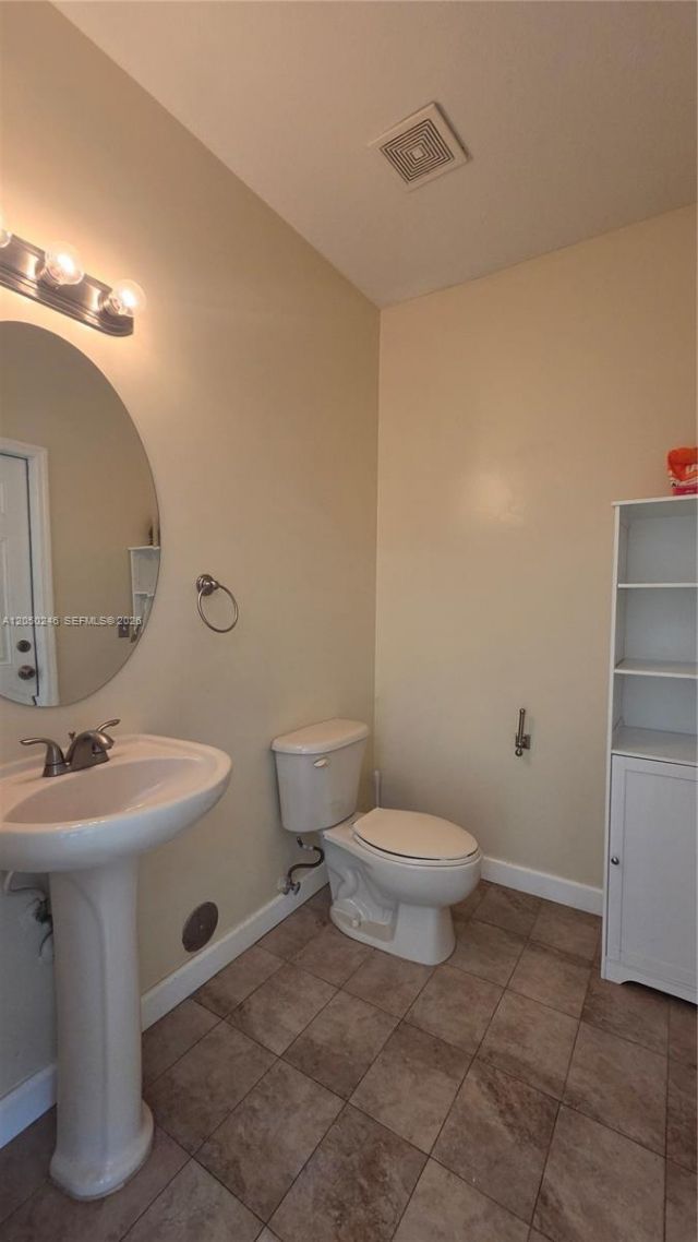 15743 SW 145th Ter , Miami, FL 33196 Photo