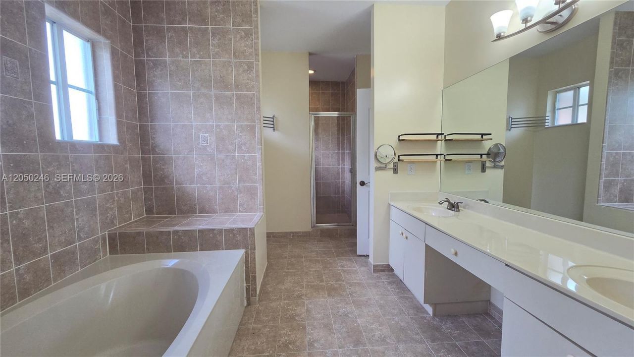 15743 SW 145th Ter , Miami, FL 33196 Photo