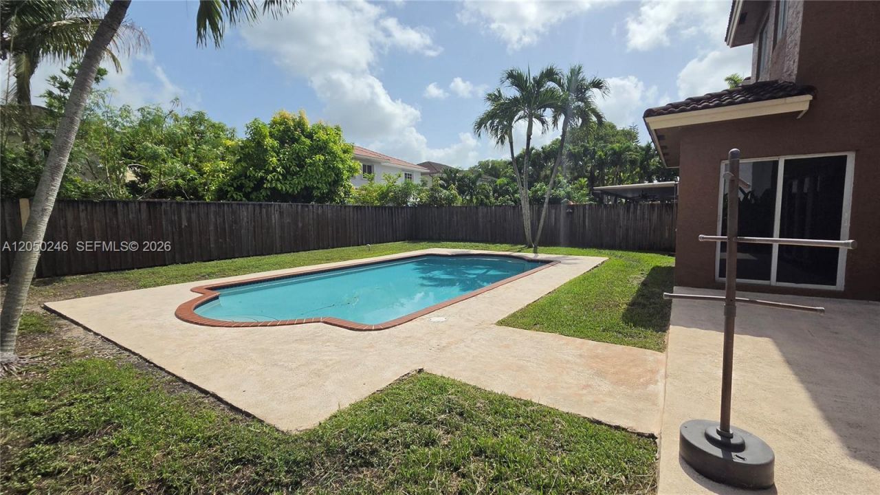 15743 SW 145th Ter , Miami, FL 33196 Photo