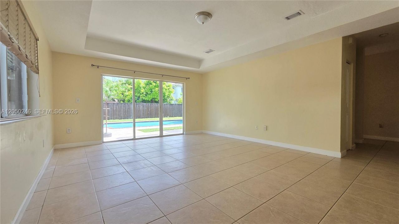 15743 SW 145th Ter , Miami, FL 33196 Photo