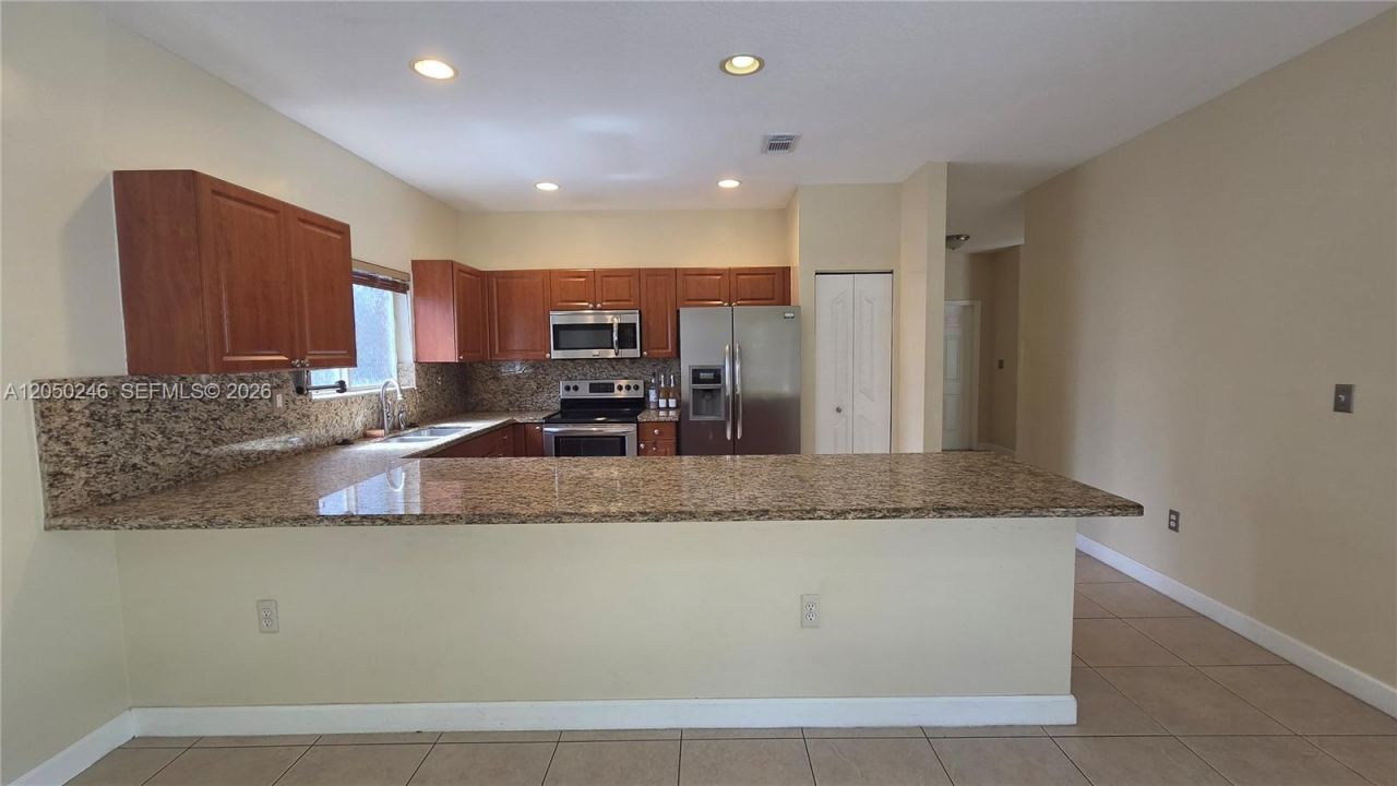 15743 SW 145th Ter , Miami, FL 33196 Photo