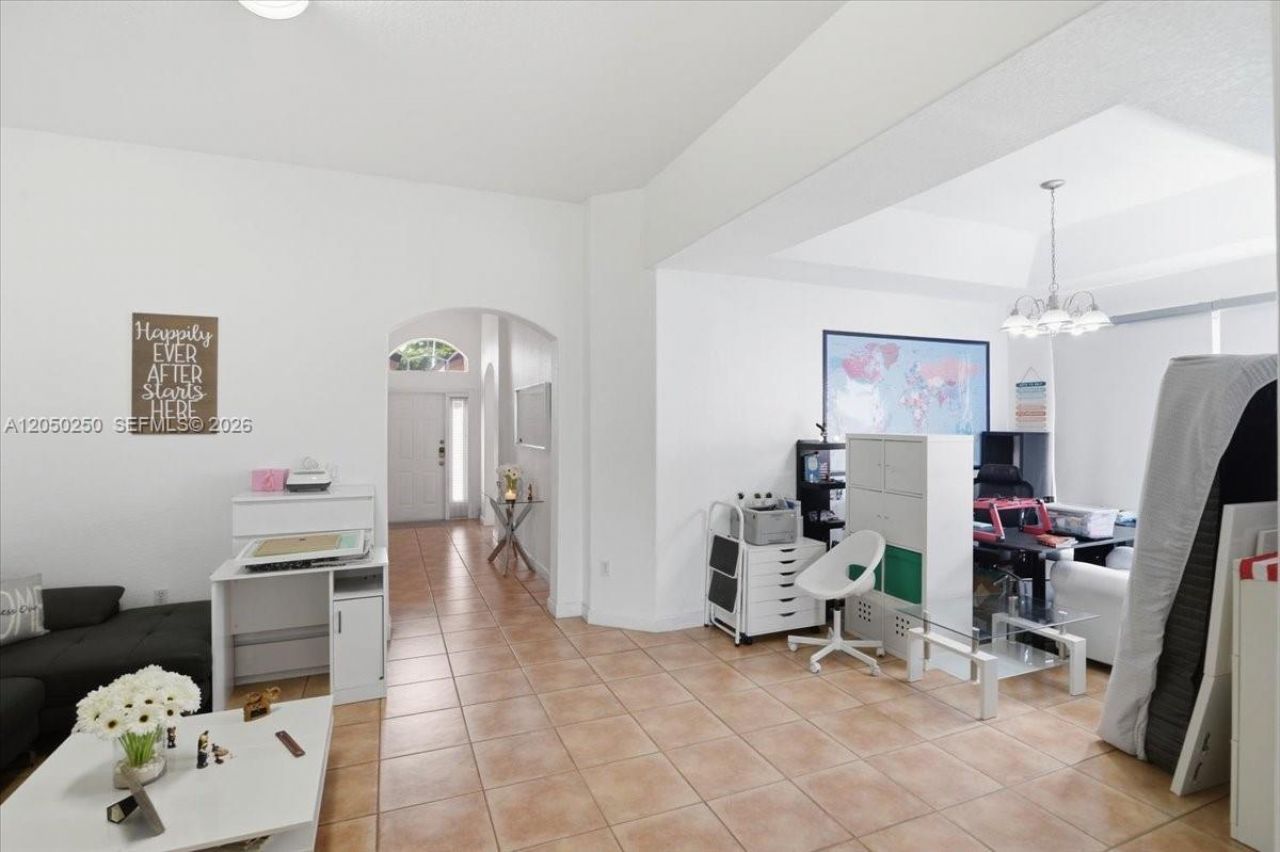 14623 SW 11th St , Miami, FL 33184 Photo
