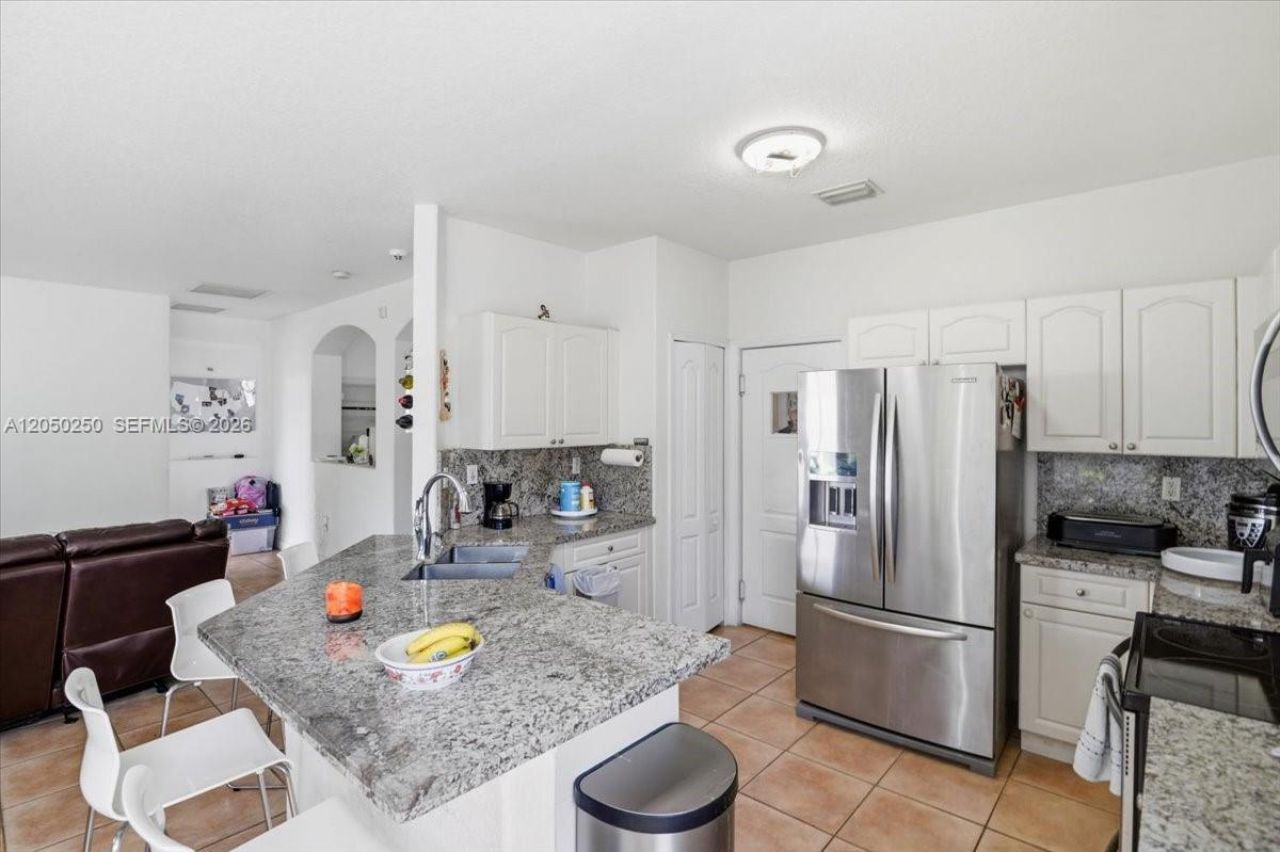 14623 SW 11th St , Miami, FL 33184 Photo