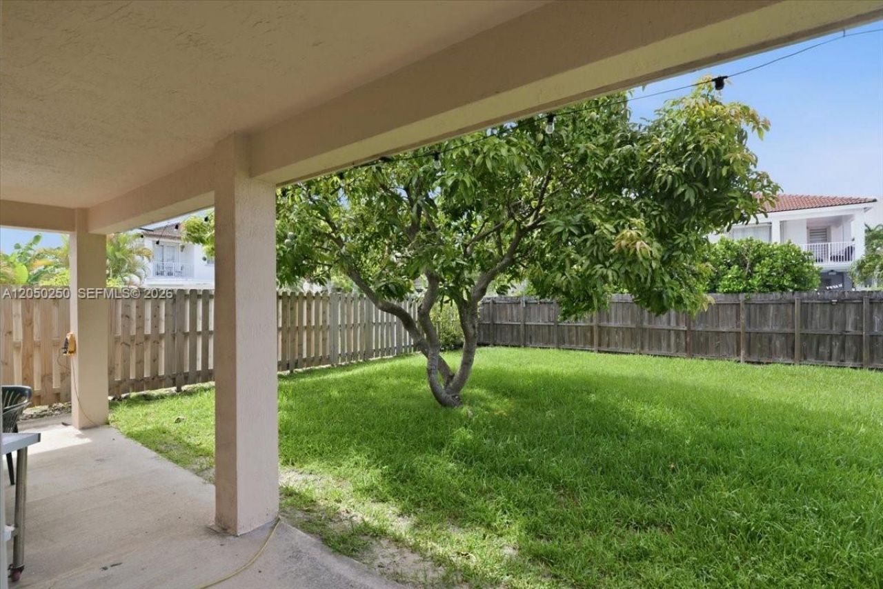 14623 SW 11th St , Miami, FL 33184 Photo