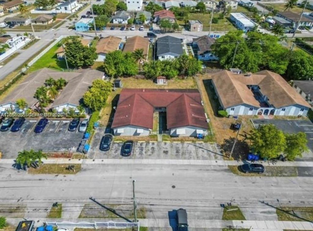 4141 SW 20th St, Unit 1-5, West Park, FL 33023 Photo