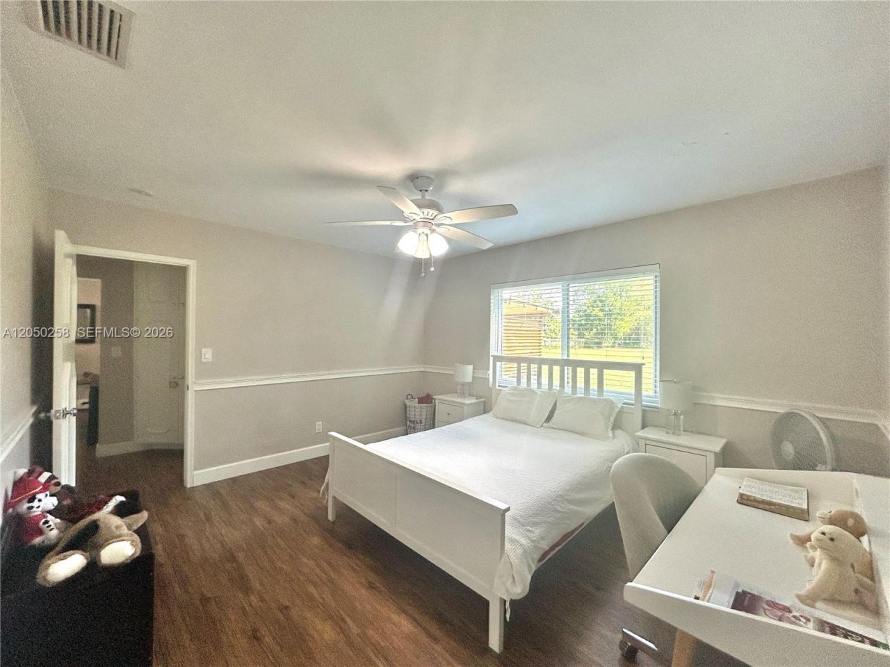 416 Bayberry Dr , Plantation, FL 33317 Photo