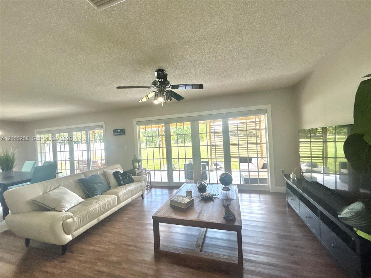 416 Bayberry Dr , Plantation, FL 33317 Photo