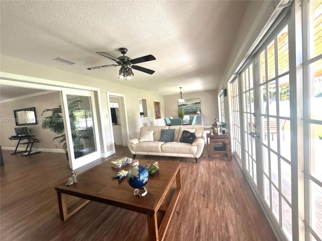 416 Bayberry Dr , Plantation, FL 33317 Photo