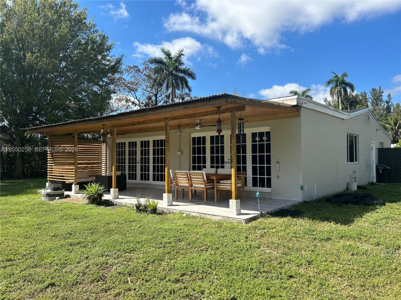 416 Bayberry Dr , Plantation, FL 33317 Photo