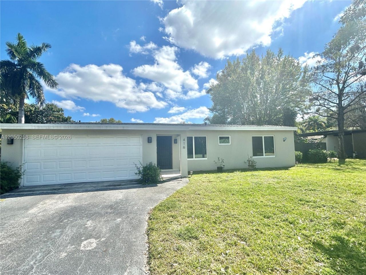 416 Bayberry Dr , Plantation, FL 33317 Photo