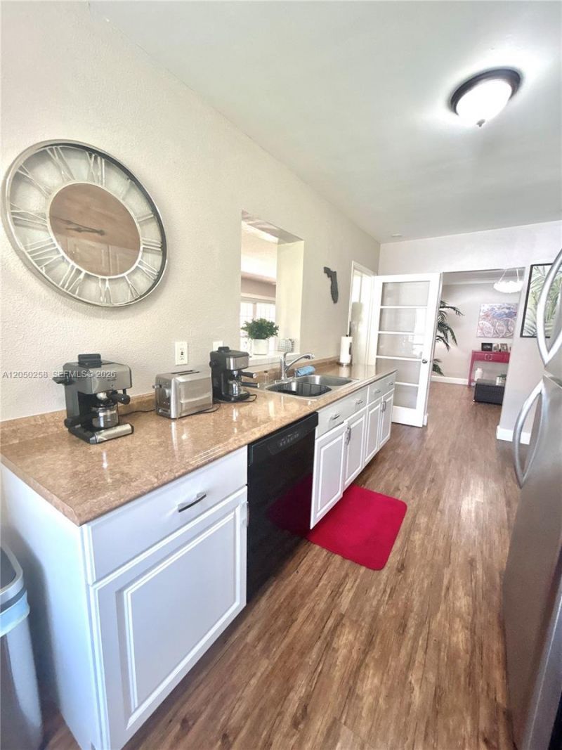 416 Bayberry Dr , Plantation, FL 33317 Photo