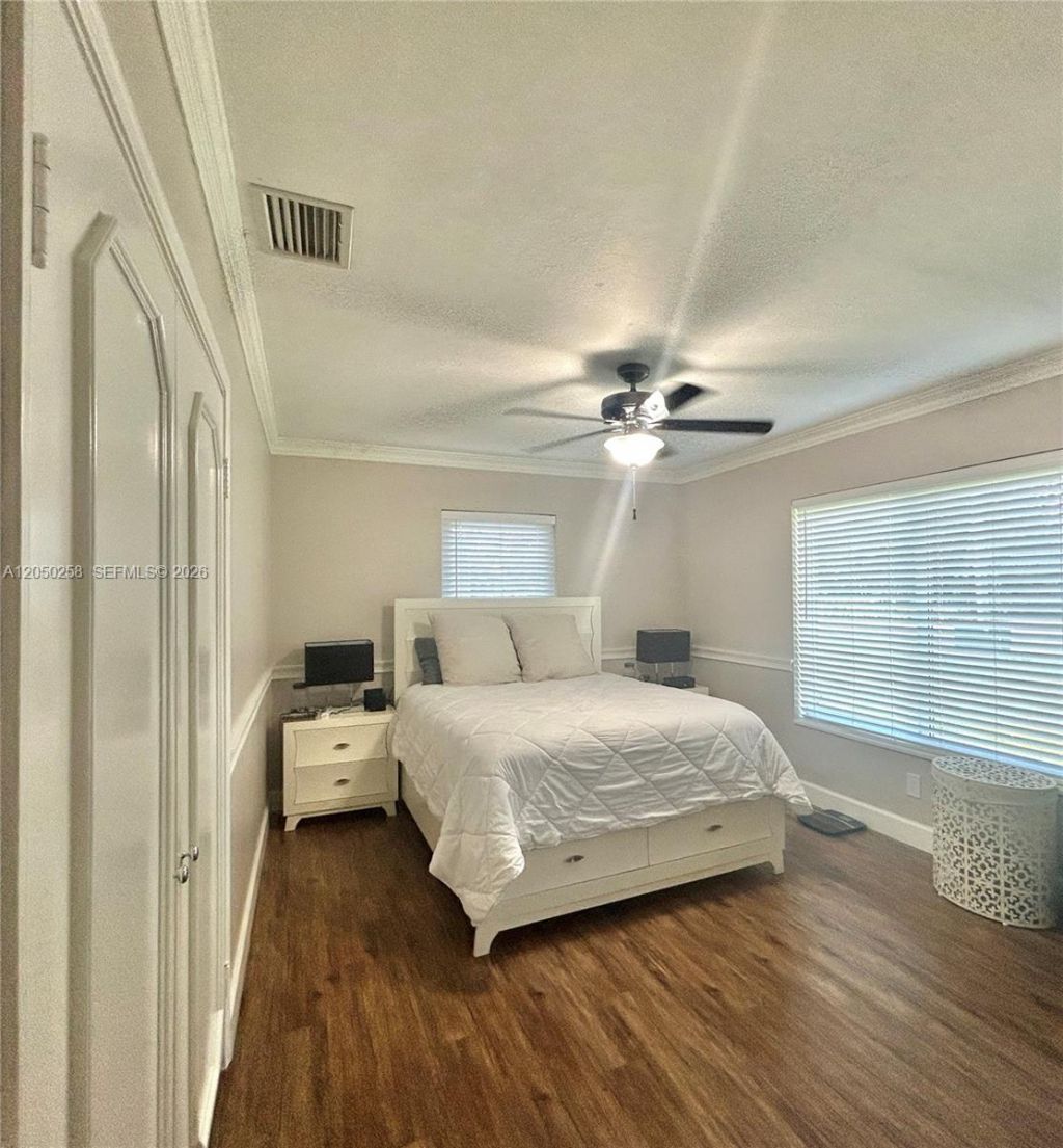 416 Bayberry Dr , Plantation, FL 33317 Photo