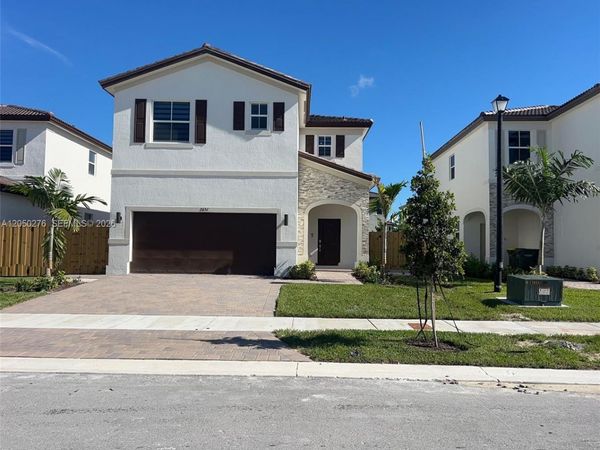 2651 SE 24th Dr , Homestead, FL 33035
