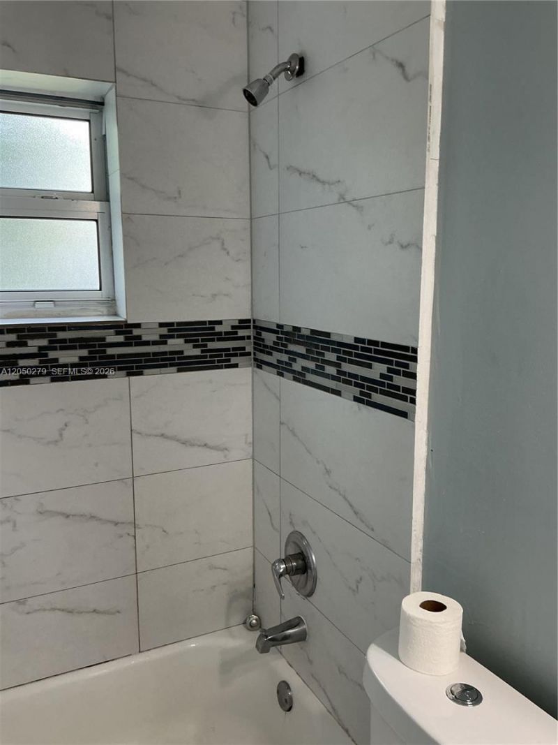 2137 Hayes St, Unit 10, Hollywood, FL 33020 Photo