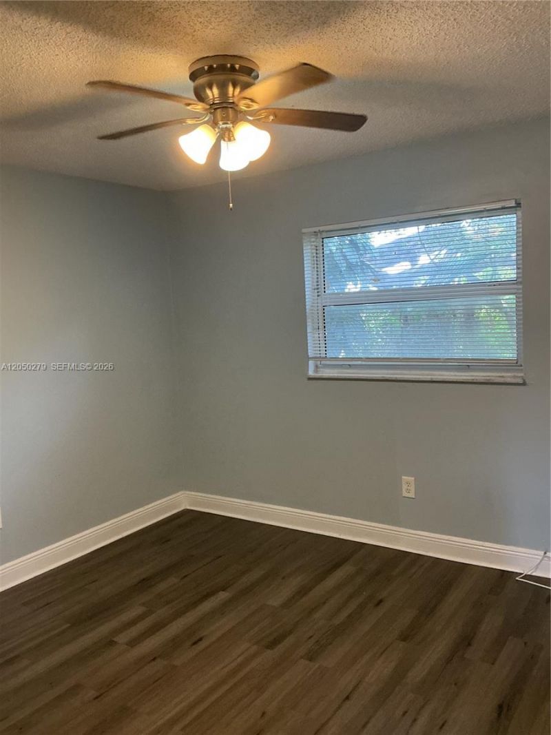 2137 Hayes St, Unit 10, Hollywood, FL 33020 Photo