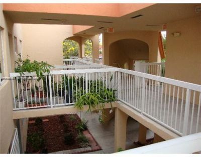 2390 W 74th St, Unit 202, Hialeah, FL 33016 Photo