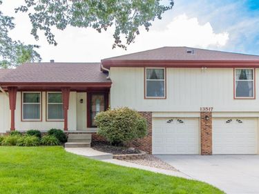 13517 Frances Street, Omaha, NE 68144