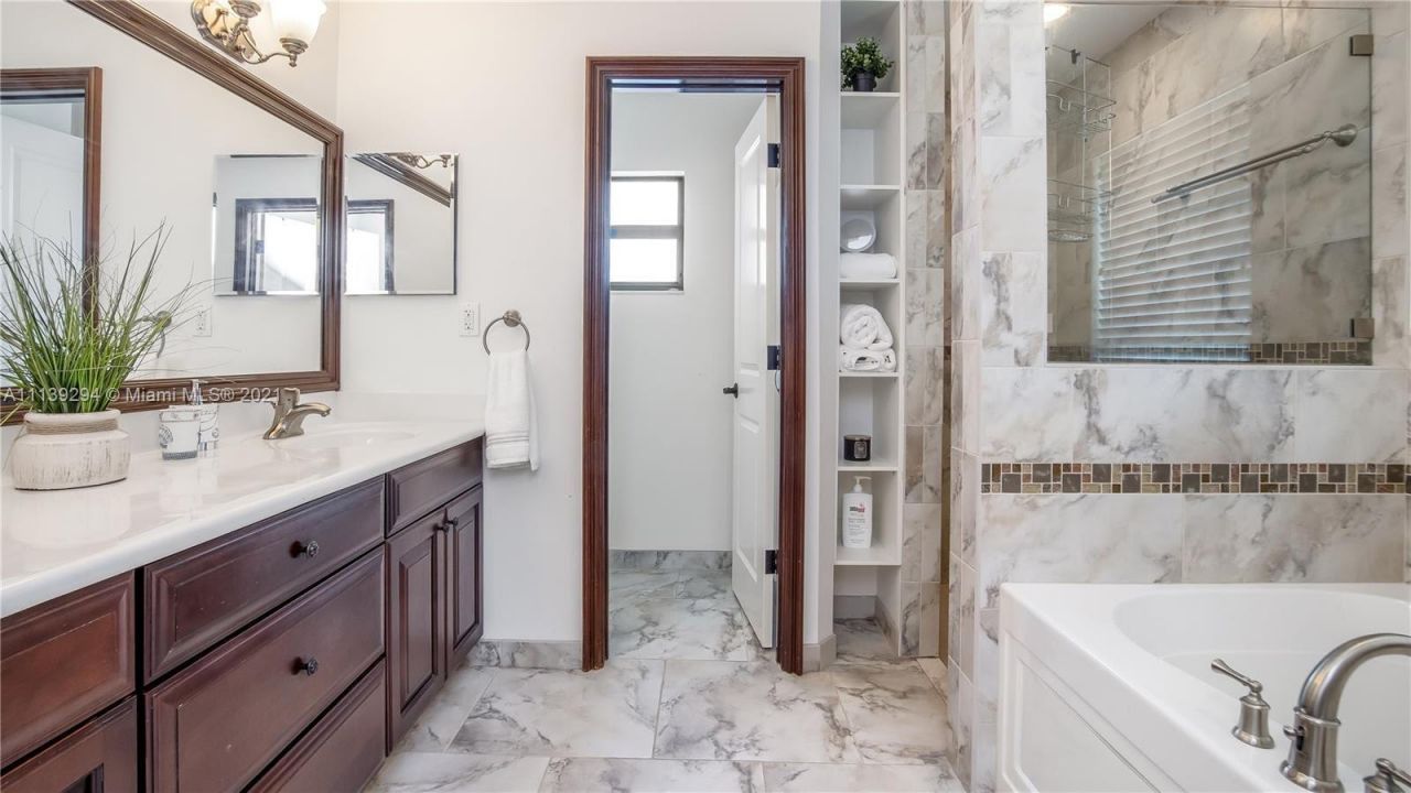 11798 SW 51st Court, Cooper City, FL 33330 Photo